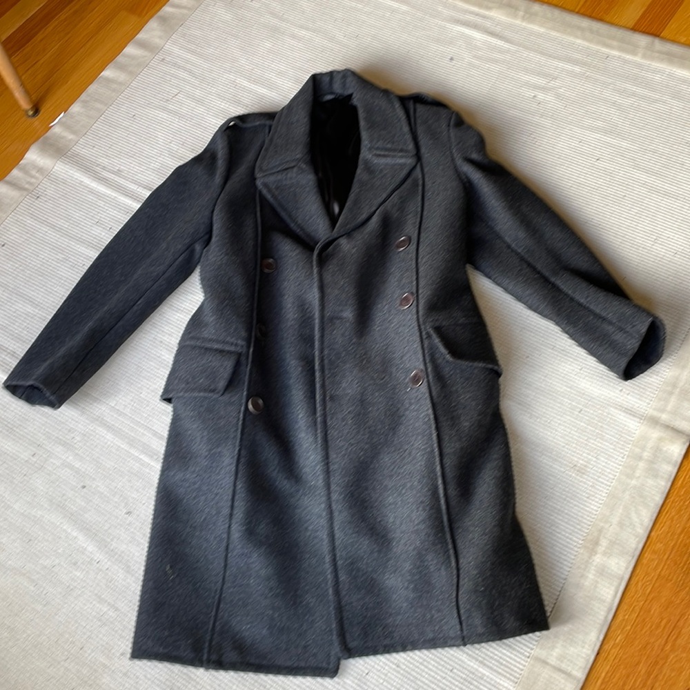 DKNY overcoat size S 57% wool 43%viscose never used
